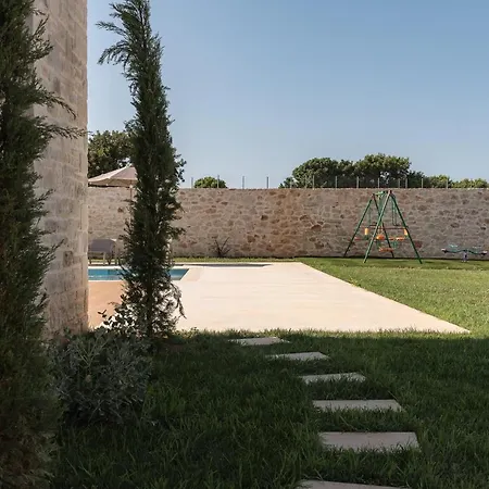 Evaero Villas I, Ii, Iii, IV - An Ever-So Inviting Escape, By Thinkvilla Sfáka Exterior foto