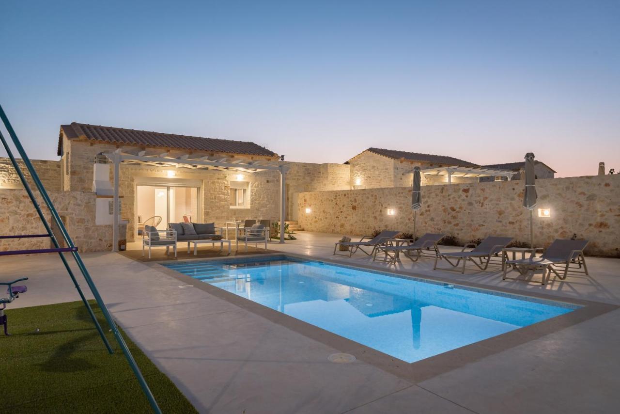 Evaero I, Ii, Iii, Iv - An Ever-so Inviting Escape, By Thinkvilla Villa