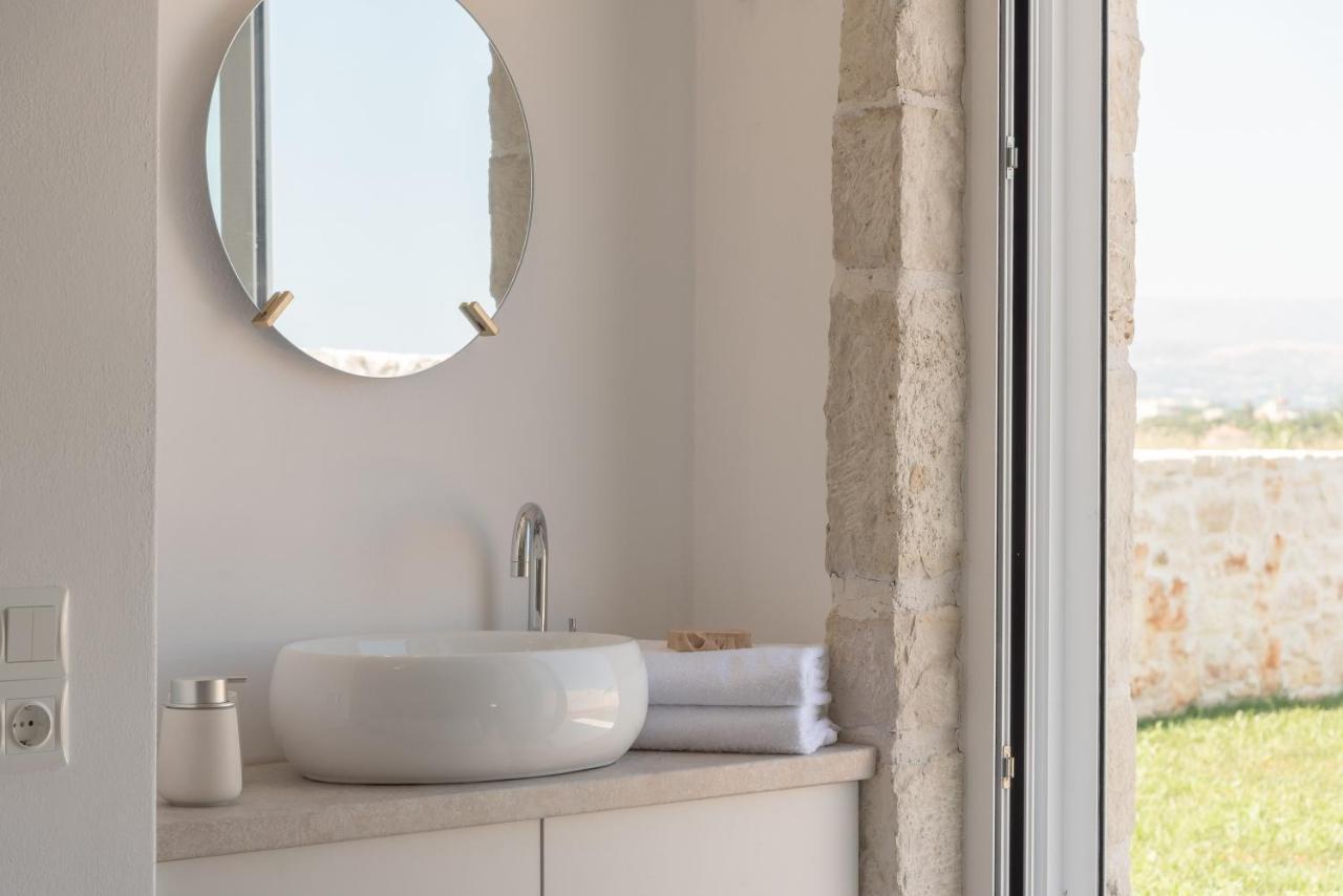 Vila Evaero I, Ii, Iii, Iv - An Ever-so Inviting Escape, By Thinkvilla