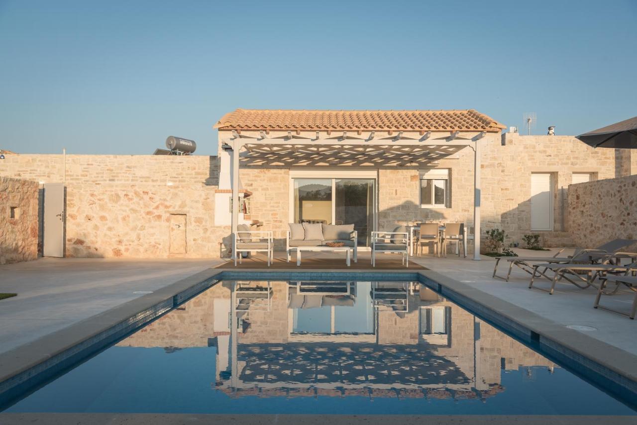 Evaero I, Ii, Iii, Iv - An Ever-so Inviting Escape, By Thinkvilla Vila Sfáka